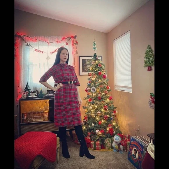 VTG 90’s Express Black Suede Leather Victorian Goth Gold Rocco Belt - Picture 13 of 14